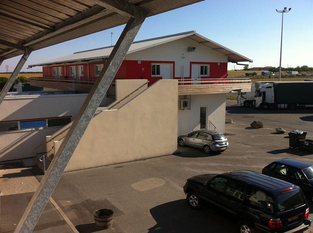Relais de Barbezieux Hotel Buitenkant foto