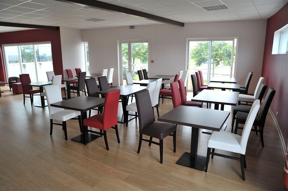 Relais de Barbezieux Hotel Buitenkant foto